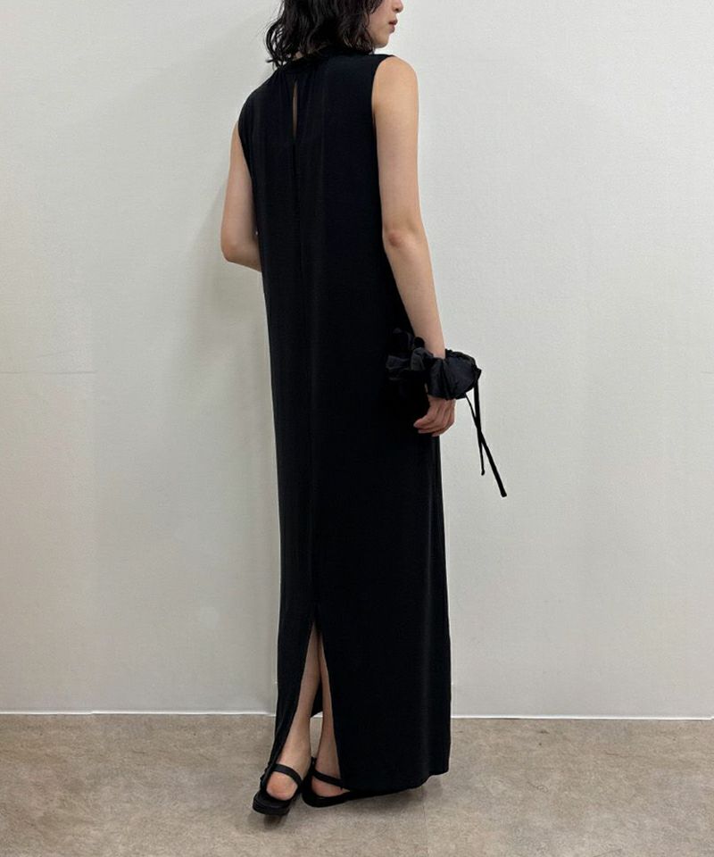 anukeSleeveless Cut Onepiece スリーブレスカットワンピース