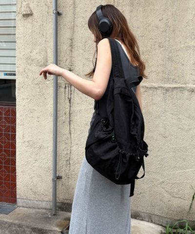 3WAY デニム素材でカジュアルに 集めたくなるCHANELバックパック CHANEL(シャネル) バックパック・リュック(レディース) - 海外